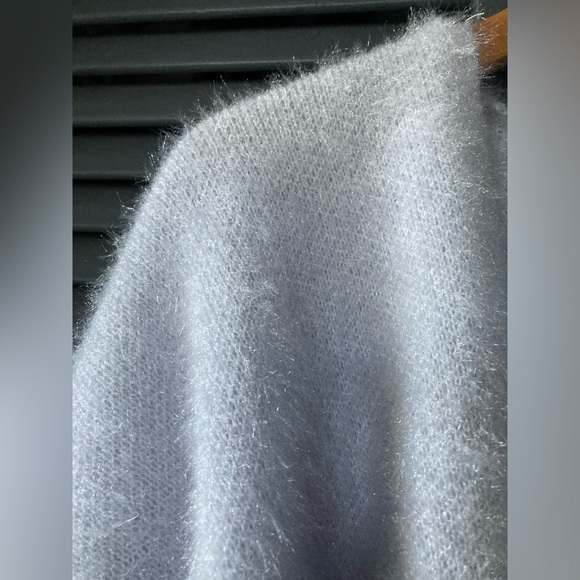 Fuzzy open poncho (New without tags!) - Picture 4 of 8
